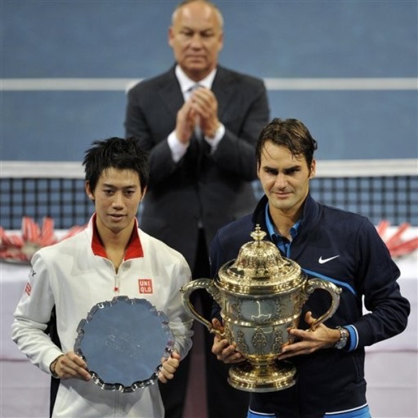 Roger Federer lên giành chức vô địch ATP Thụy Sĩ sau khi đánh bại tay vợt người Nhật Nishikori